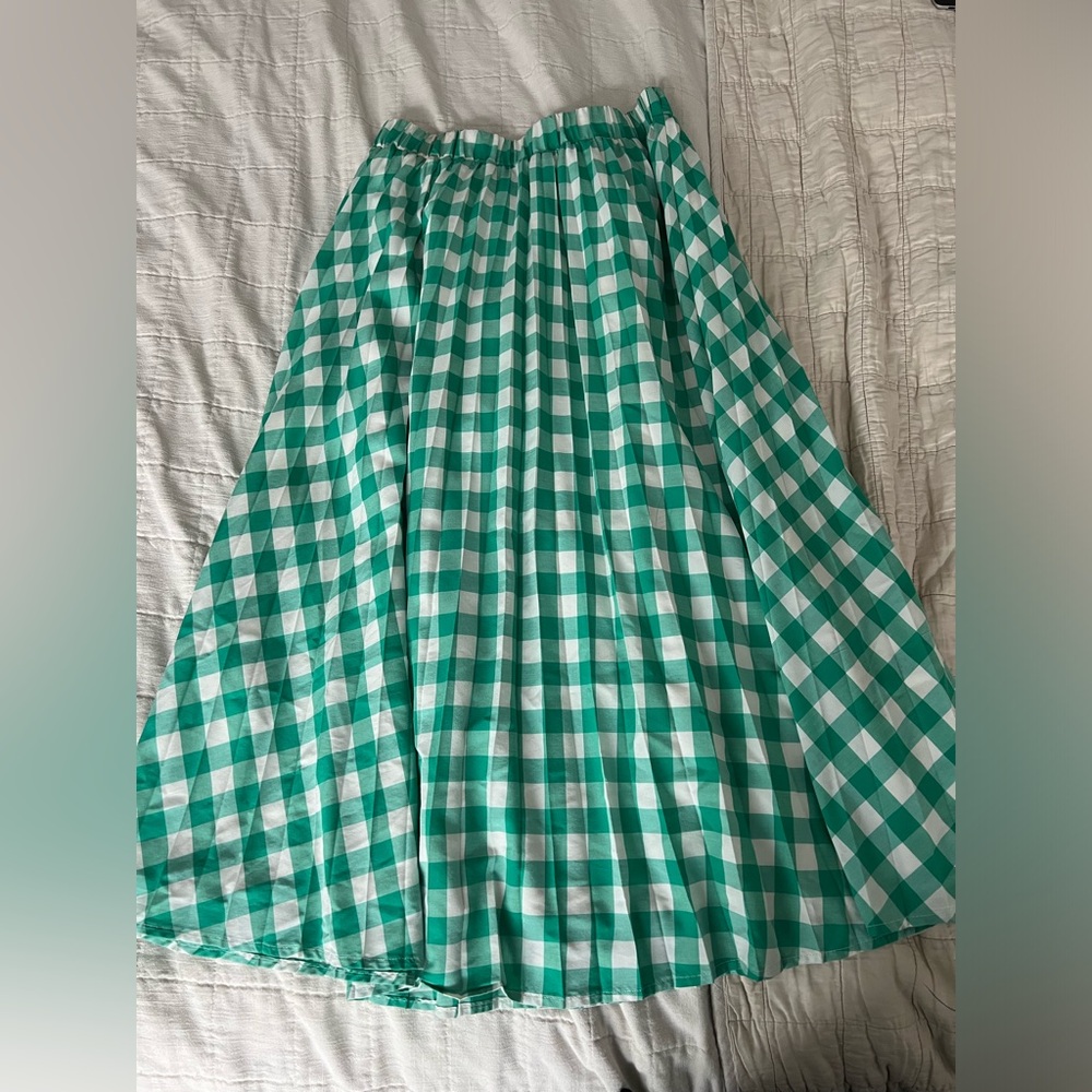 Green large gingham full skirt